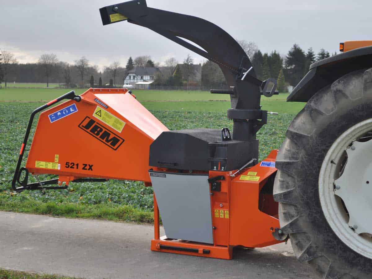 Holzhäcksler Zapfwelle Häcksler für Traktor Stark, gefräßig, robust JBM
